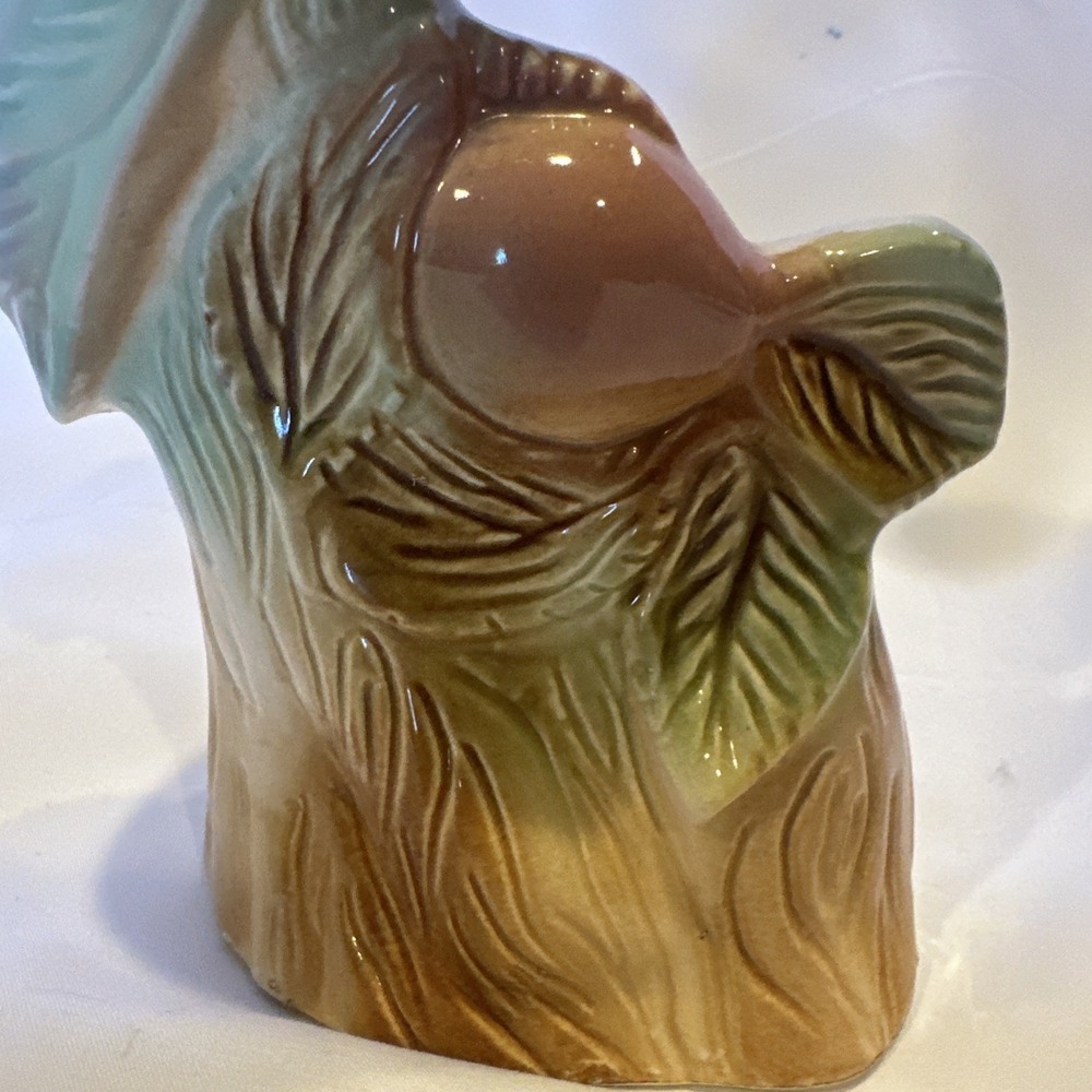 Vintage Ceramic Parrot Beautiful Parakeet 1960's Figurine Made in Brazil 200B EC - Picture 10 of 16